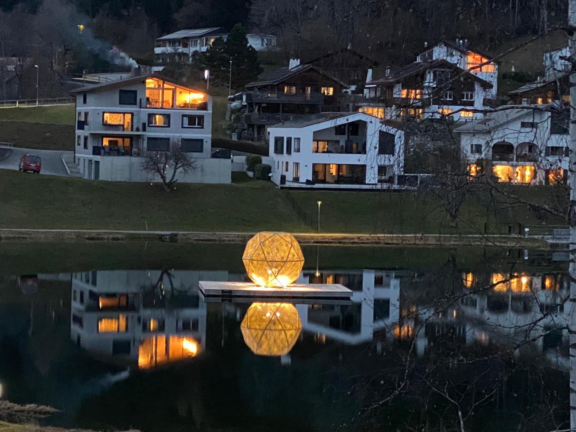 Casa Al Lag - Direkt Am Laaxersee Exterior photo
